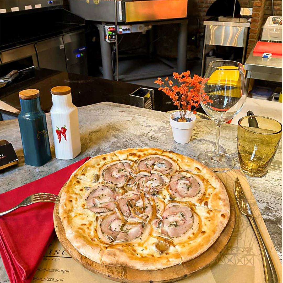 Địa chỉ phục vụ các món ăn Châu Âu tại nhà Vinci Pizza & Grill